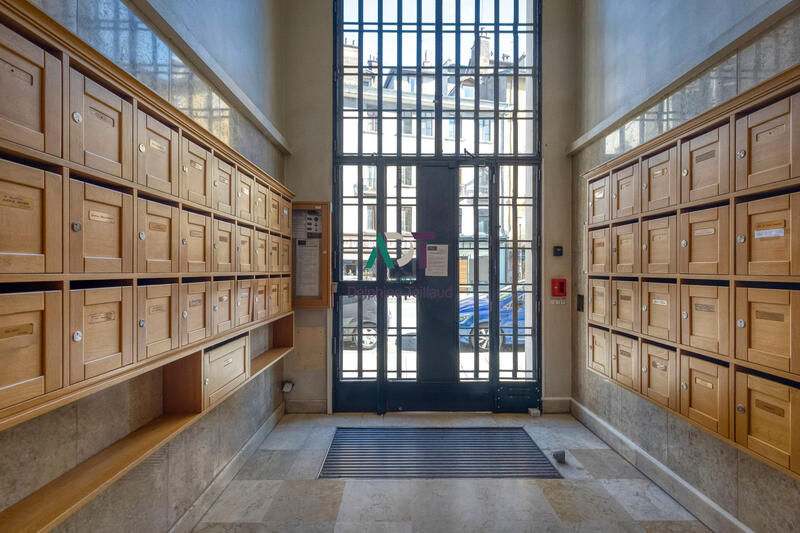 Appartement - 128 m² - 4 pièces