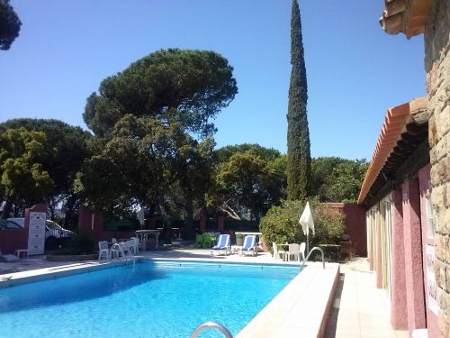 Côté Court Côté Jardin