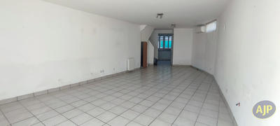 Maison - 91 m² - 3 pièces