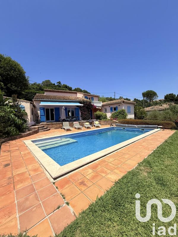 Maison - 171 m² - 6 pièces