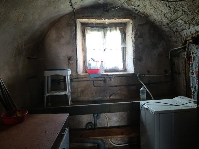 Corps de ferme - 168 m² - 7 pièces