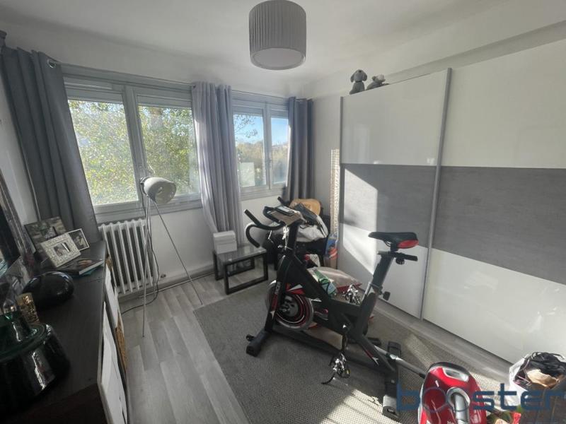 Appartement ancien - 70 m² - 3 pièces