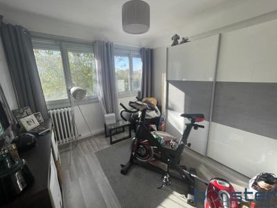 Appartement ancien - 70 m² - 3 pièces