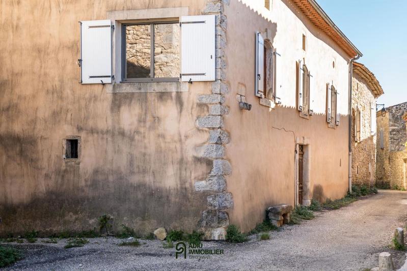 Maison - 174 m² - 8 pièces