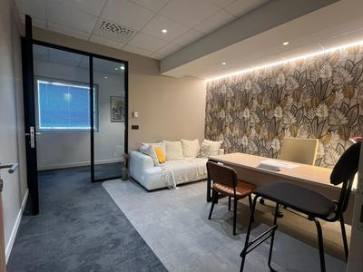 Bureau - 67 m² - 3 pièces