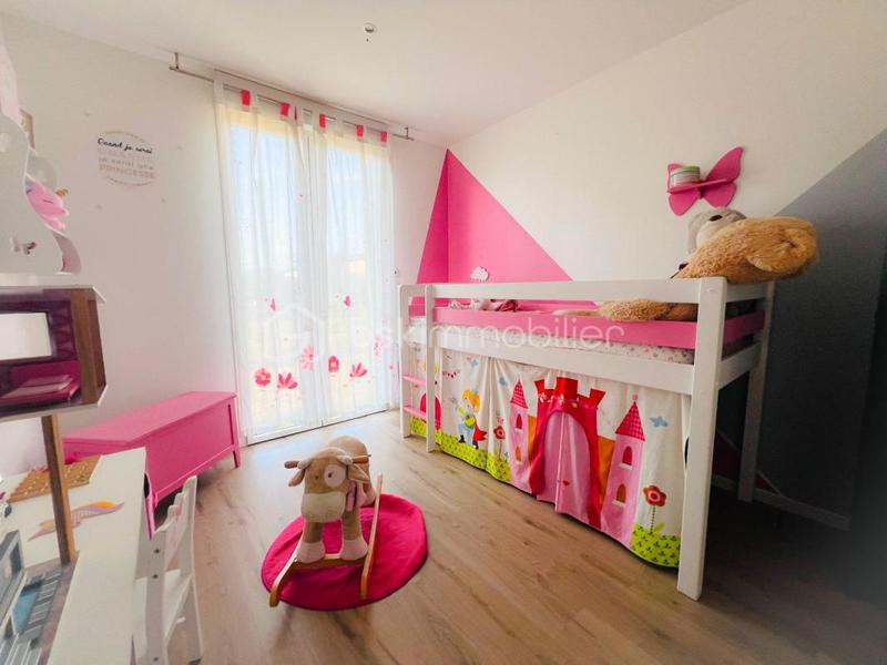 Appartement - 97 m² - 4 pièces