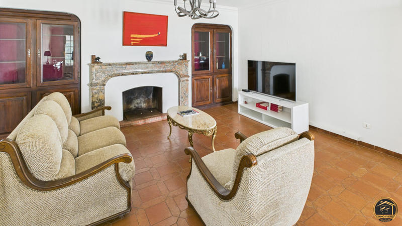 Maison ancienne - 218 m² - 5 pièces