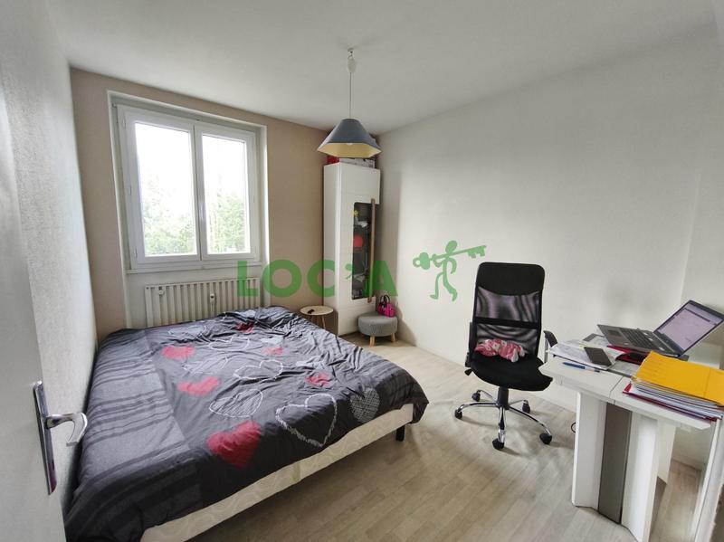 Appartement - 70 m² - 5 pièces
