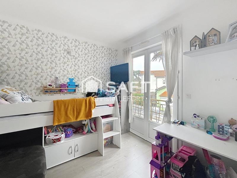 Maison de ville - 100 m² - 5 pièces