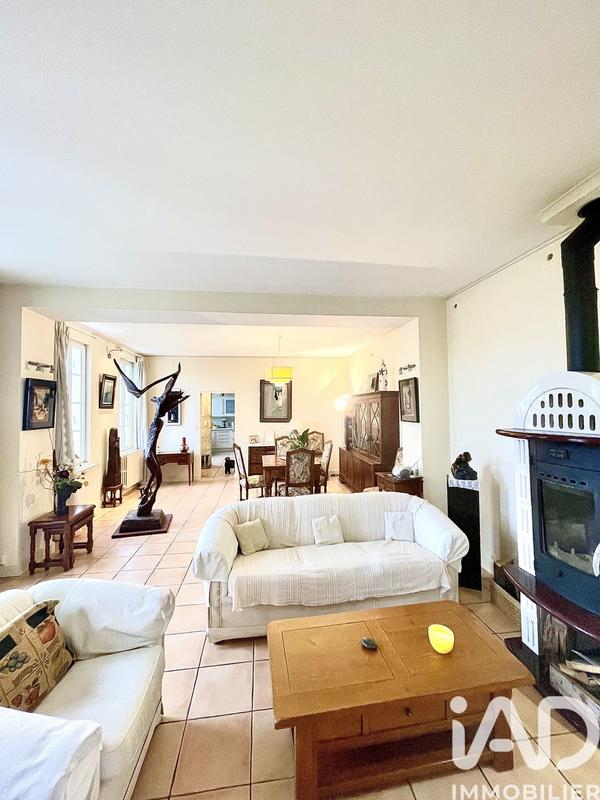 Maison - 193 m² - 7 pièces