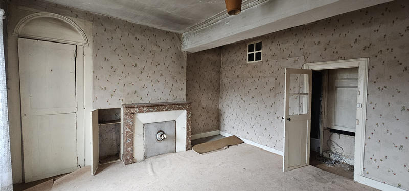 Maison - 84 m² - 5 pièces