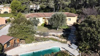 Villa - 132 m² - 5 pièces
