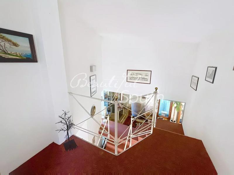 Villa - 146 m² - 5 pièces
