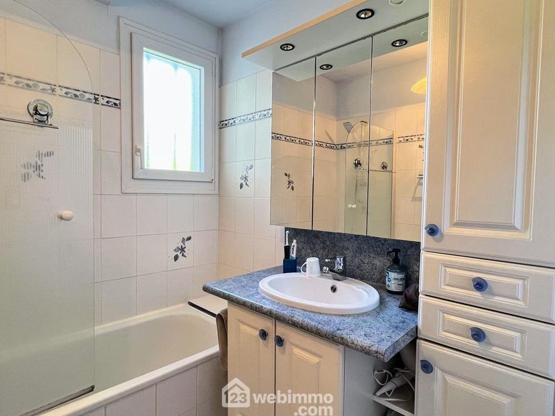 Maison - 114 m² - 5 pièces