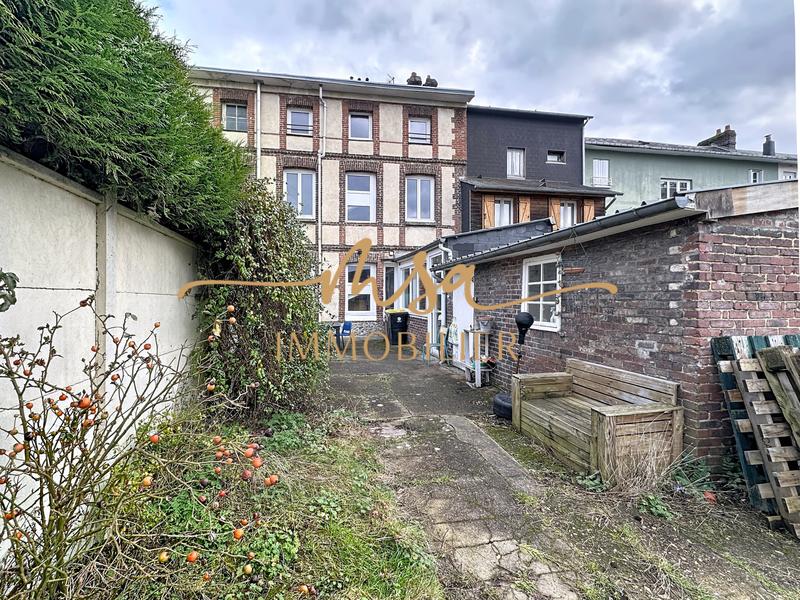 Maison - 124 m² - 7 pièces