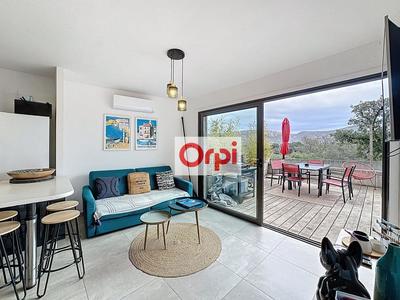 Appartement - 45 m² - 3 pièces