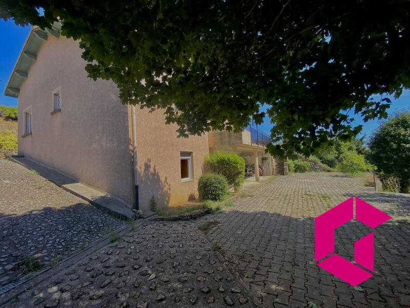 Maison - 118 m² - 4 pièces