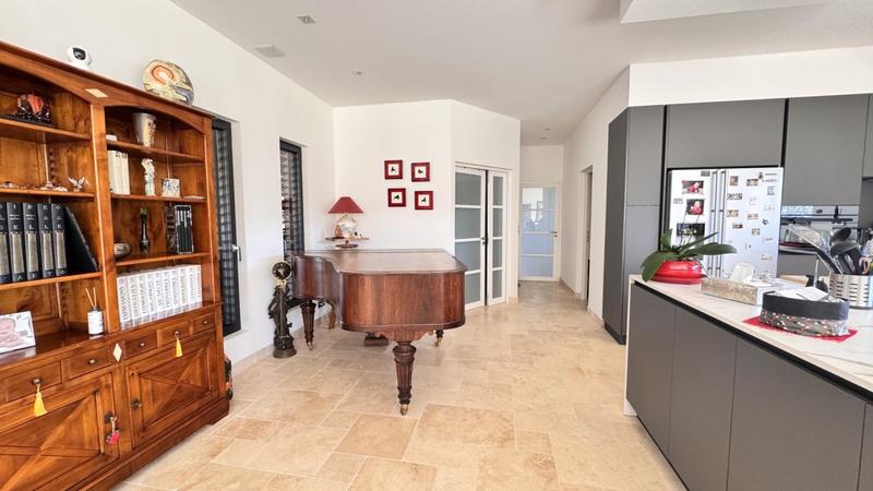 Maison - 164 m² - 6 pièces