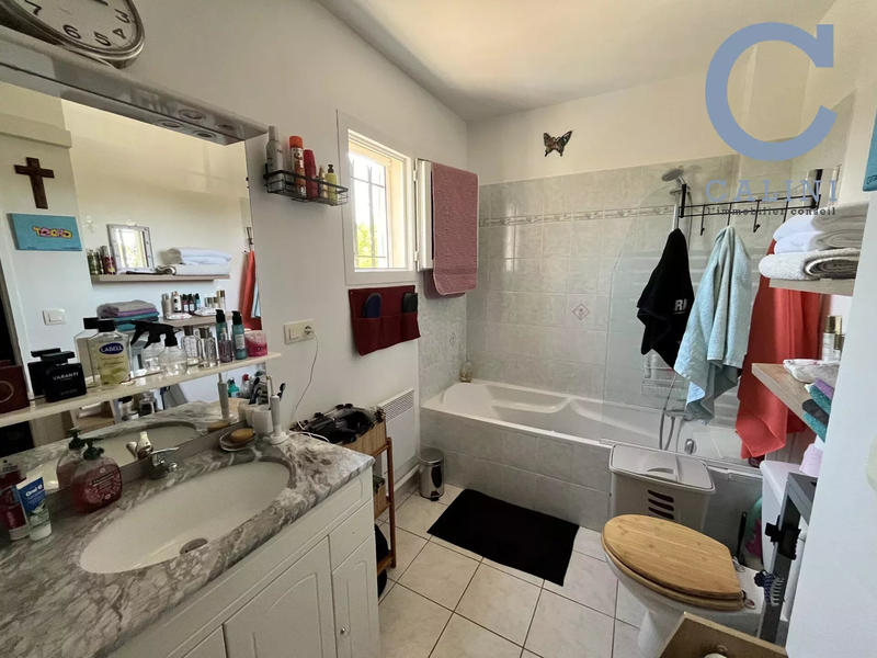 Maison - 77 m² - 4 pièces