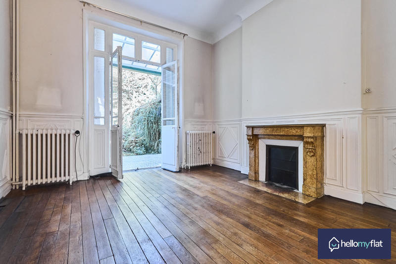 Maison - 188 m² - 8 pièces