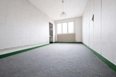 Appartement - 106 m² - 6 pièces