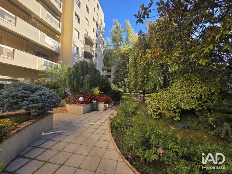 Appartement - 85 m² - 3 pièces