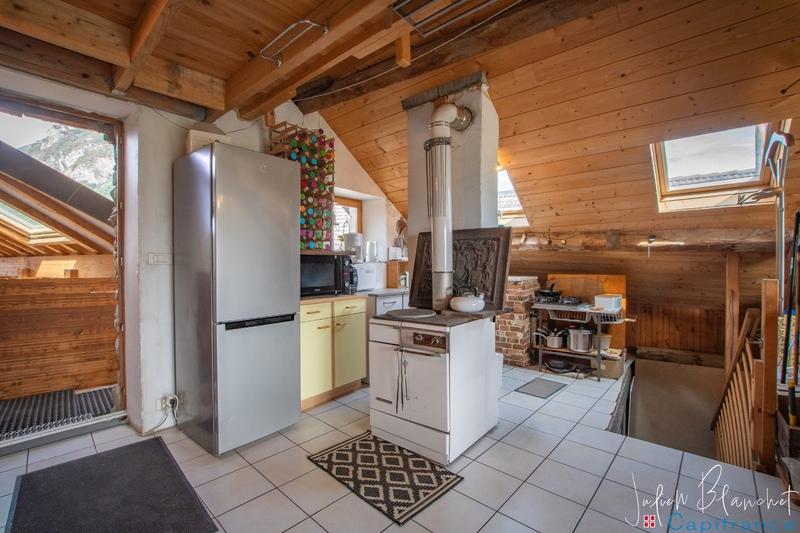 Immeuble - 186 m² - 10 pièces