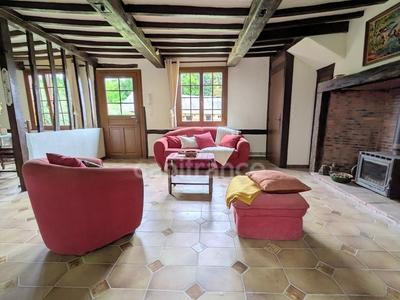 Maison - 159 m² - 6 pièces