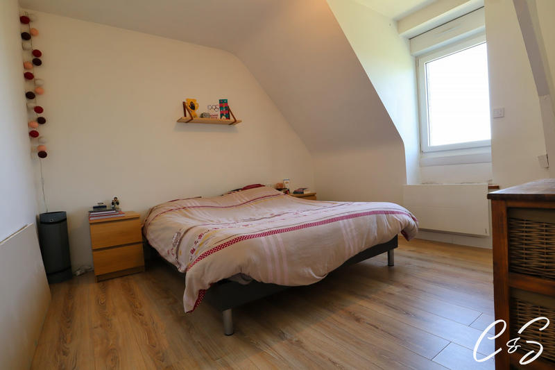 Maison - 111 m² - 6 pièces