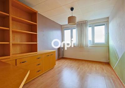 Appartement - 85 m² - 3 pièces