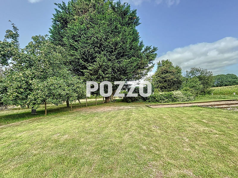 Maison - 223 m² - 6 pièces