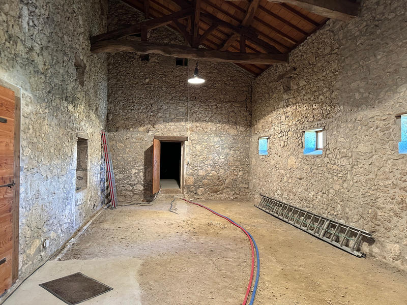 Maison - 245 m² - 7 pièces