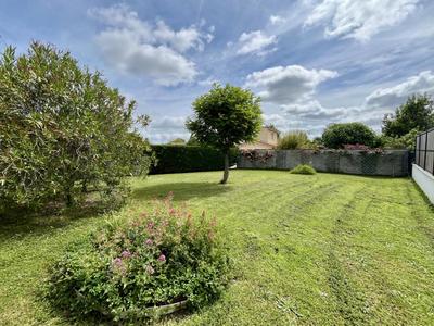 Maison - 180 m² - 7 pièces