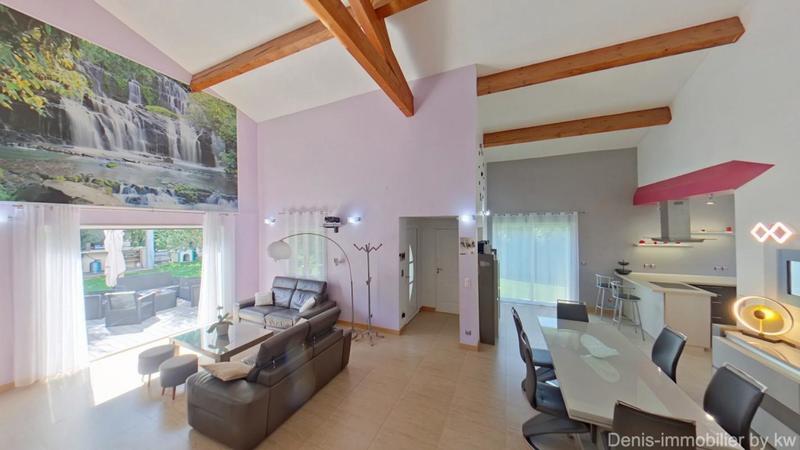 Villa - 172 m² - 6 pièces