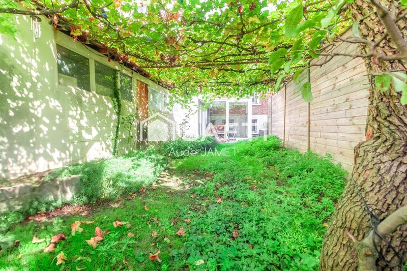 Maison - 148 m² - 6 pièces