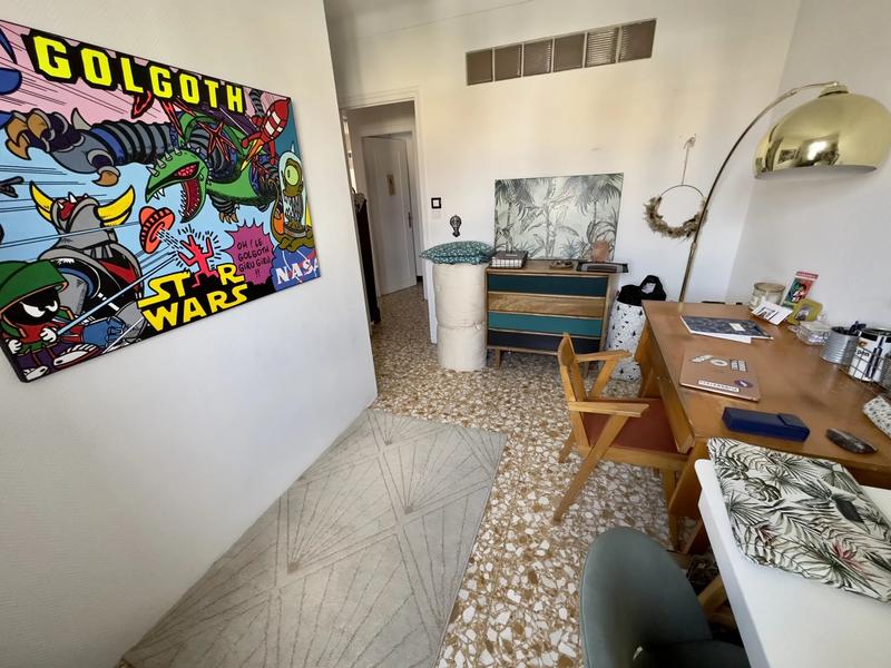 Appartement - 100 m² - 5 pièces