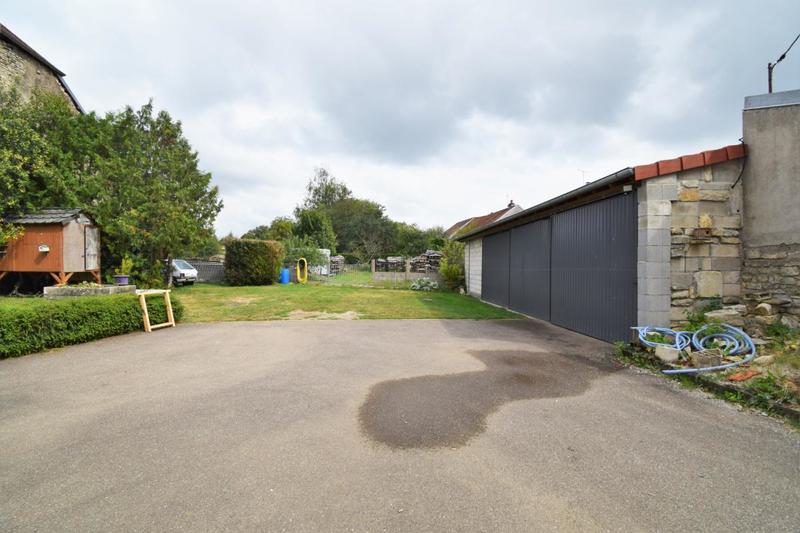 Maison de village - 199 m² - 6 pièces