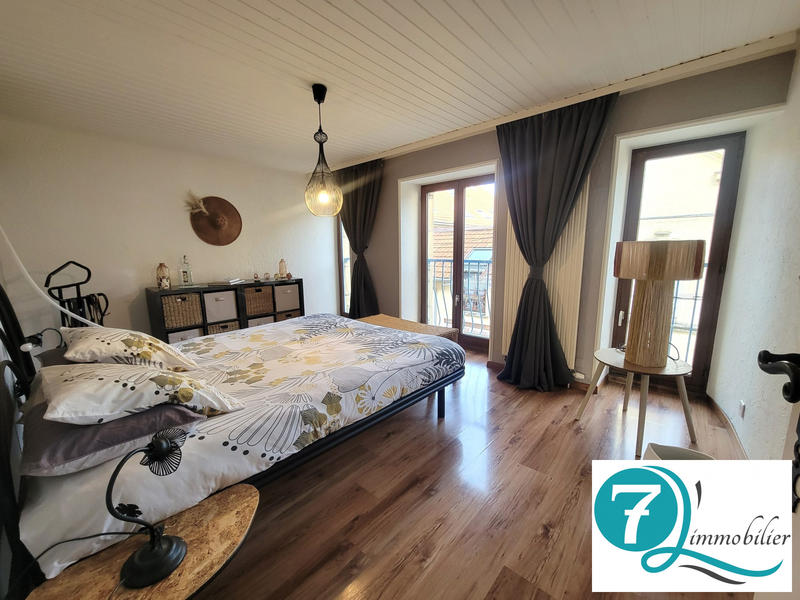 Appartement - 122 m² - 5 pièces