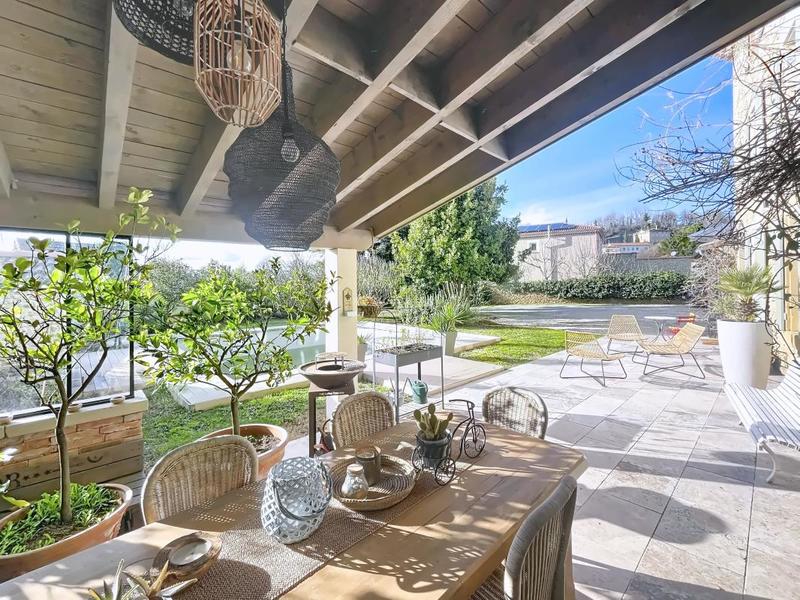 Villa - 158 m² - 5 pièces