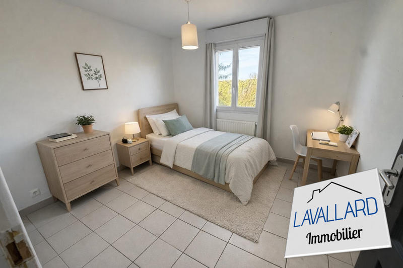 Maison - 92 m² - 6 pièces