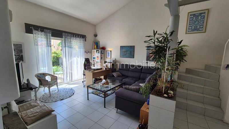 Maison traditionnelle - 131 m² - 6 pièces