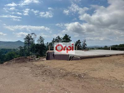 Terrain constructible - 8 629 m²