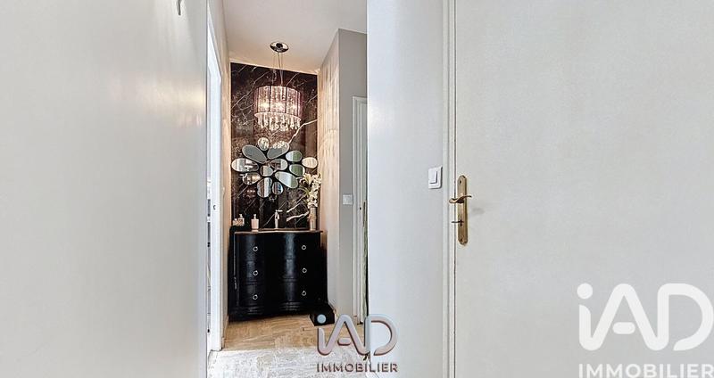 Maison de maîtres - 211 m² - 8 pièces