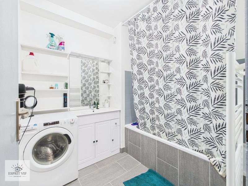 Appartement - 65 m² - 3 pièces