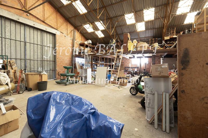Entrepôt - 800 m²