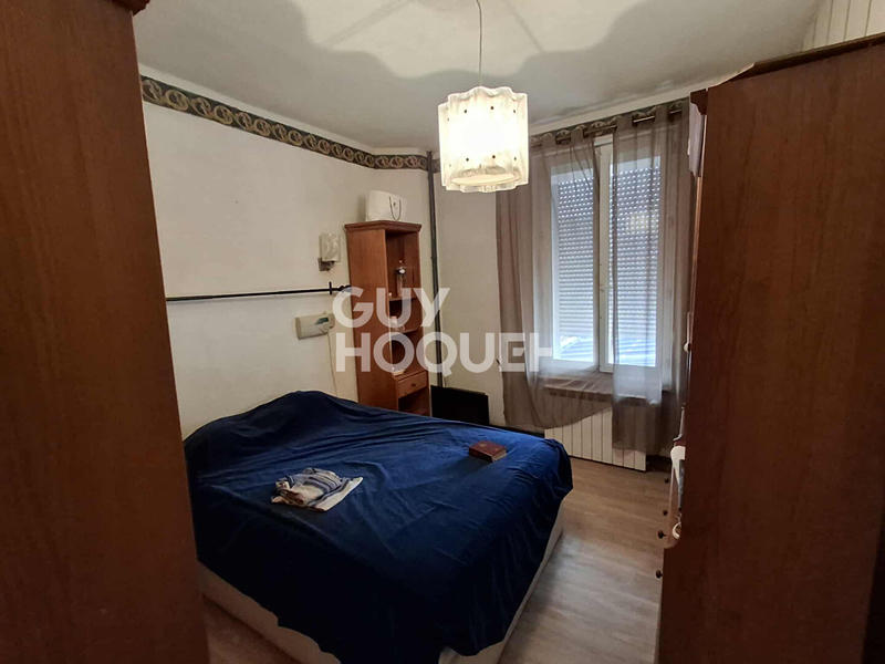 Maison - 229 m² - 8 pièces