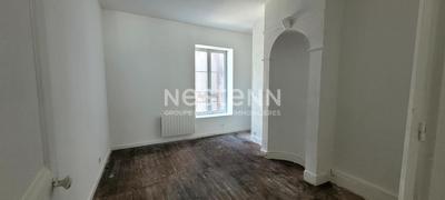 Bureau - 81 m² - 4 pièces