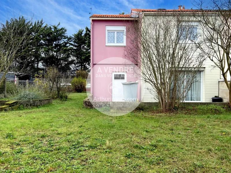 Maison - 102 m² - 5 pièces