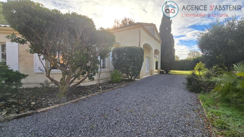 Maison - 258 m² - 7 pièces