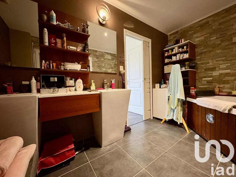 Maison - 110 m² - 6 pièces